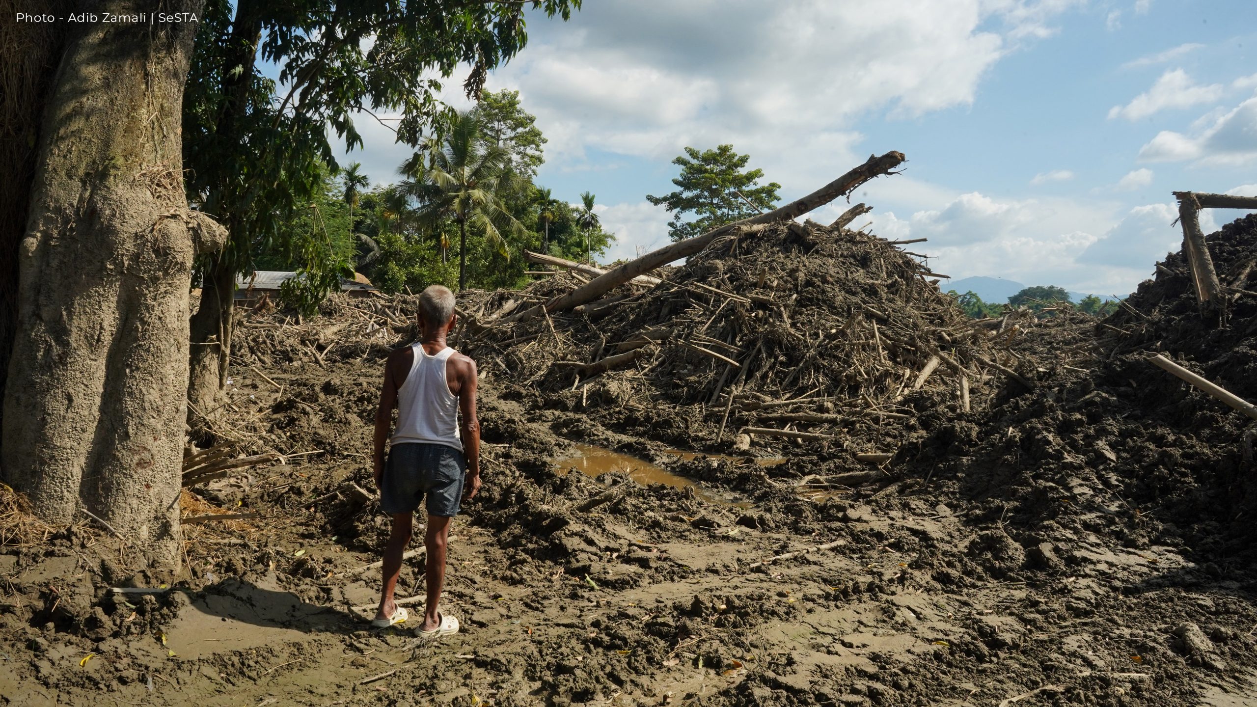Flood damage photograph 9