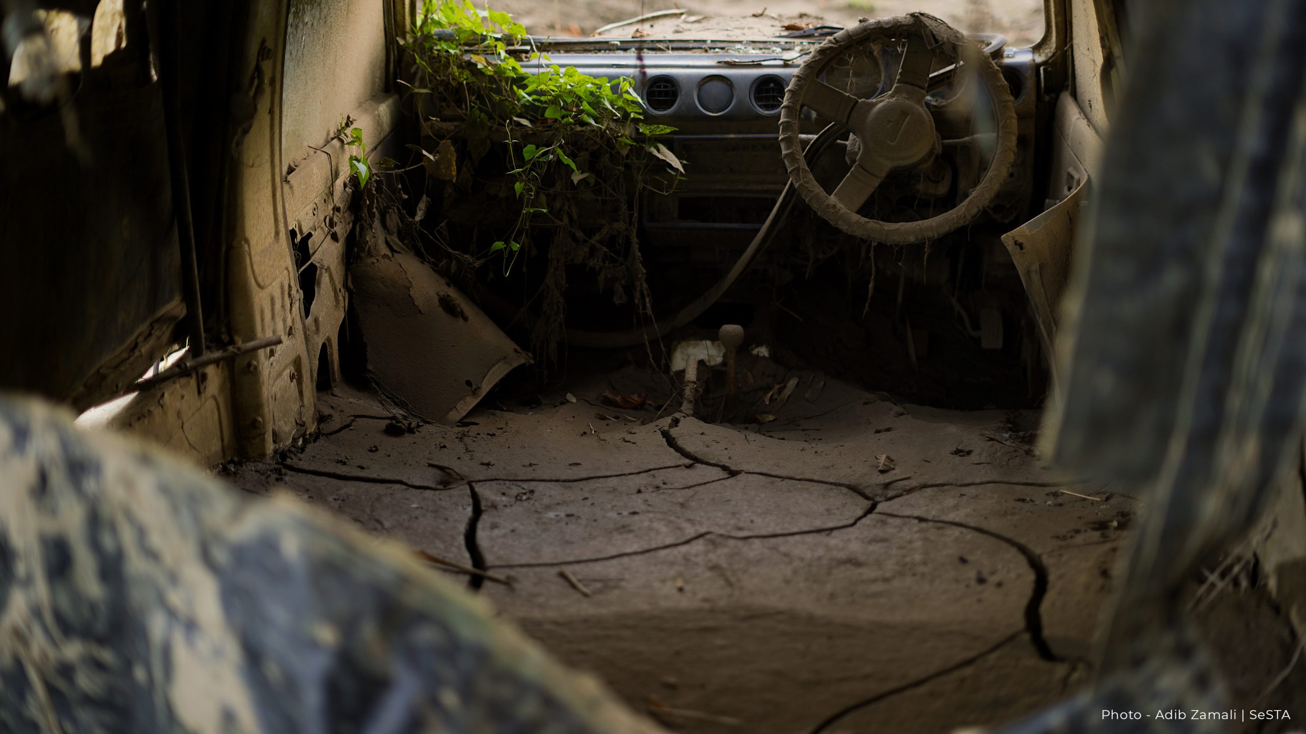 Flood damage photograph 7